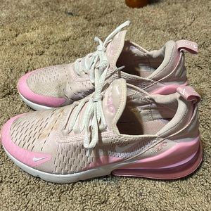 Nike air maxs pink